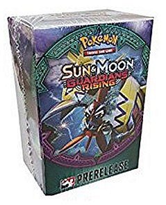 Pokemon Sun & Moon: Guardians Rising - Build & Battle Kit (Prerelease Box) - Promokort, 4 Boosters og mere!